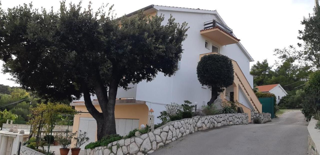 Guest House Violeta Palit Buitenkant foto