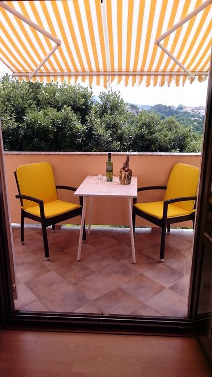 Guest House Violeta Palit Buitenkant foto
